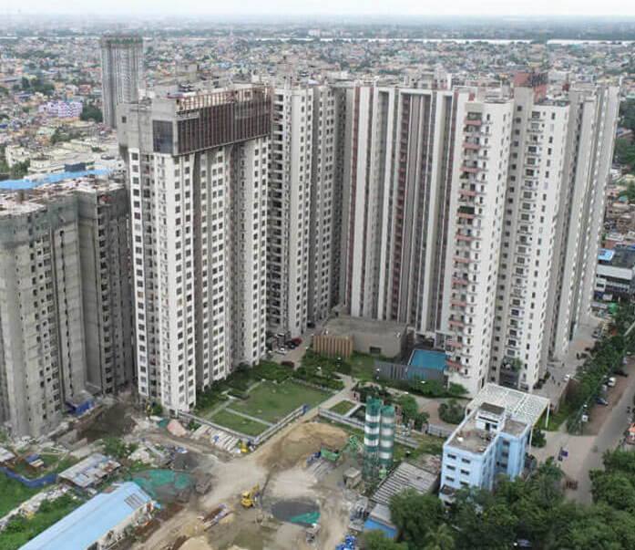 About Eden Lakeville
